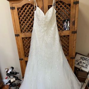 Spaghetti strap wedding dress
